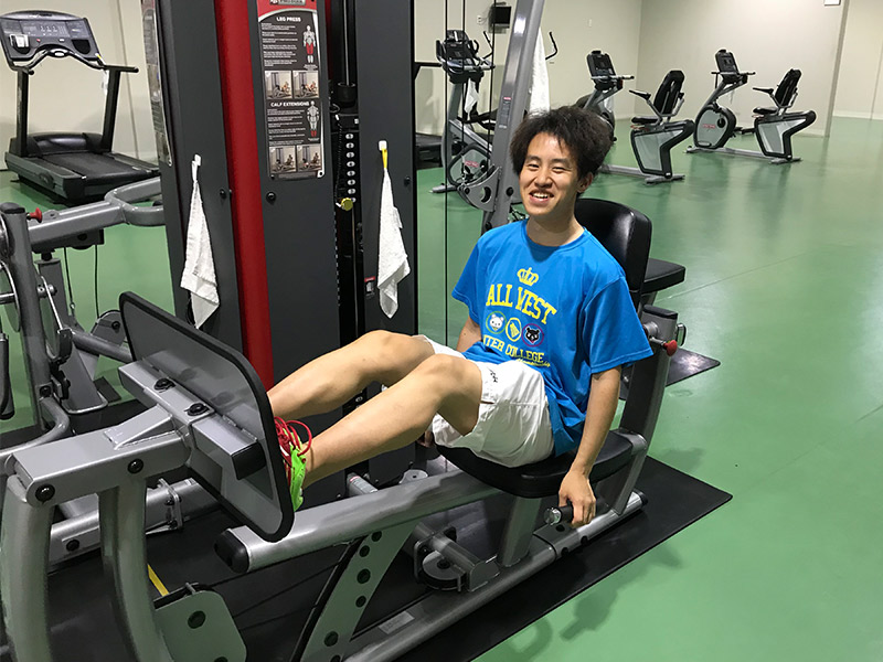 トレーニング頑張ります!(こっちです!笑) トレーニング頑張ります!(こっちです!笑)