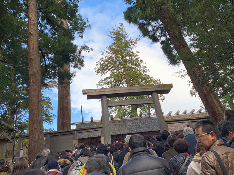 参拝者で賑わっていました 参拝者で賑わっていました