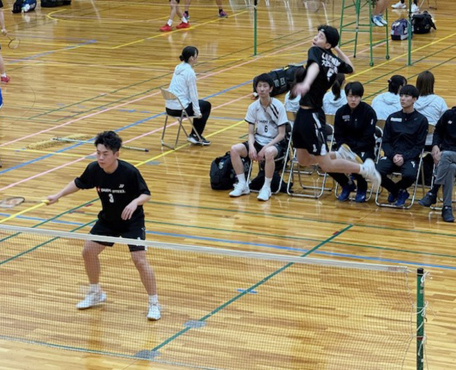 豊田自動織機戦　稲富・岡本

