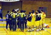 意思統一して試合に臨むフェニックス