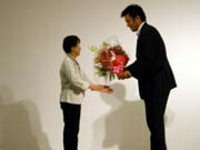 高木キャプテンからの花束贈呈