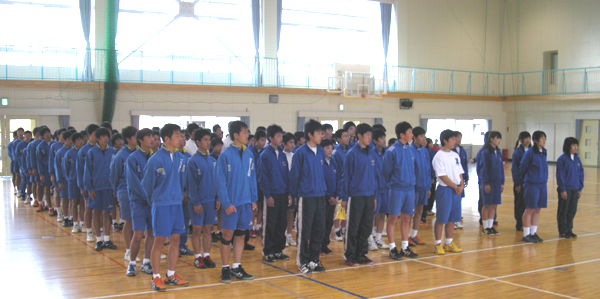総勢100人以上が参加しました