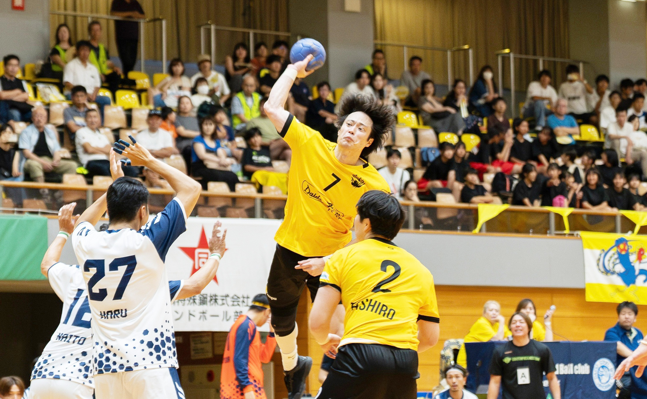 鋭いシュートでチームを引っ張った小澤選手 鋭いシュートでチームを引っ張った小澤選手