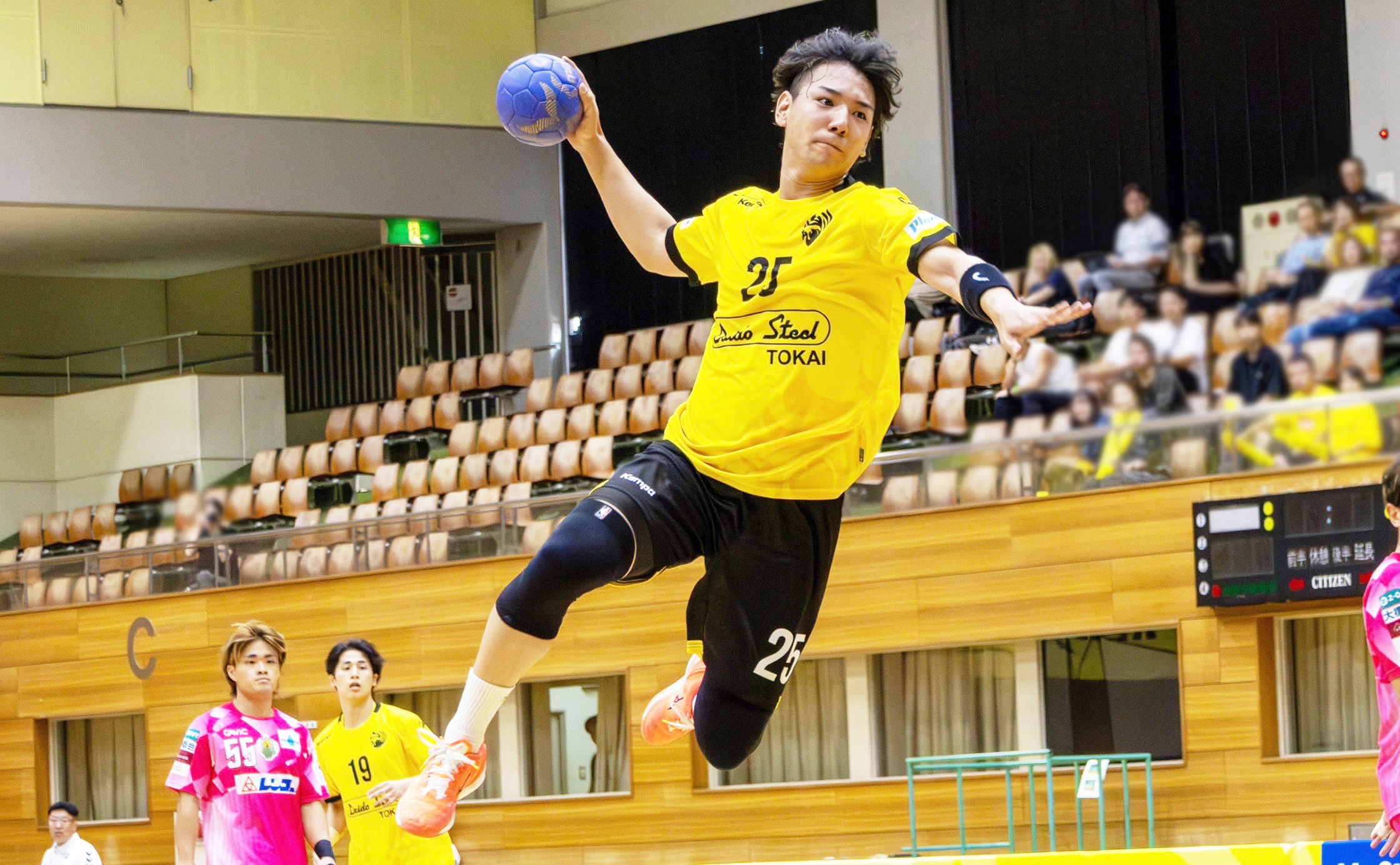 最多10得点でチームを勢いづけた吉田選手 最多10得点でチームを勢いづけた吉田選手
