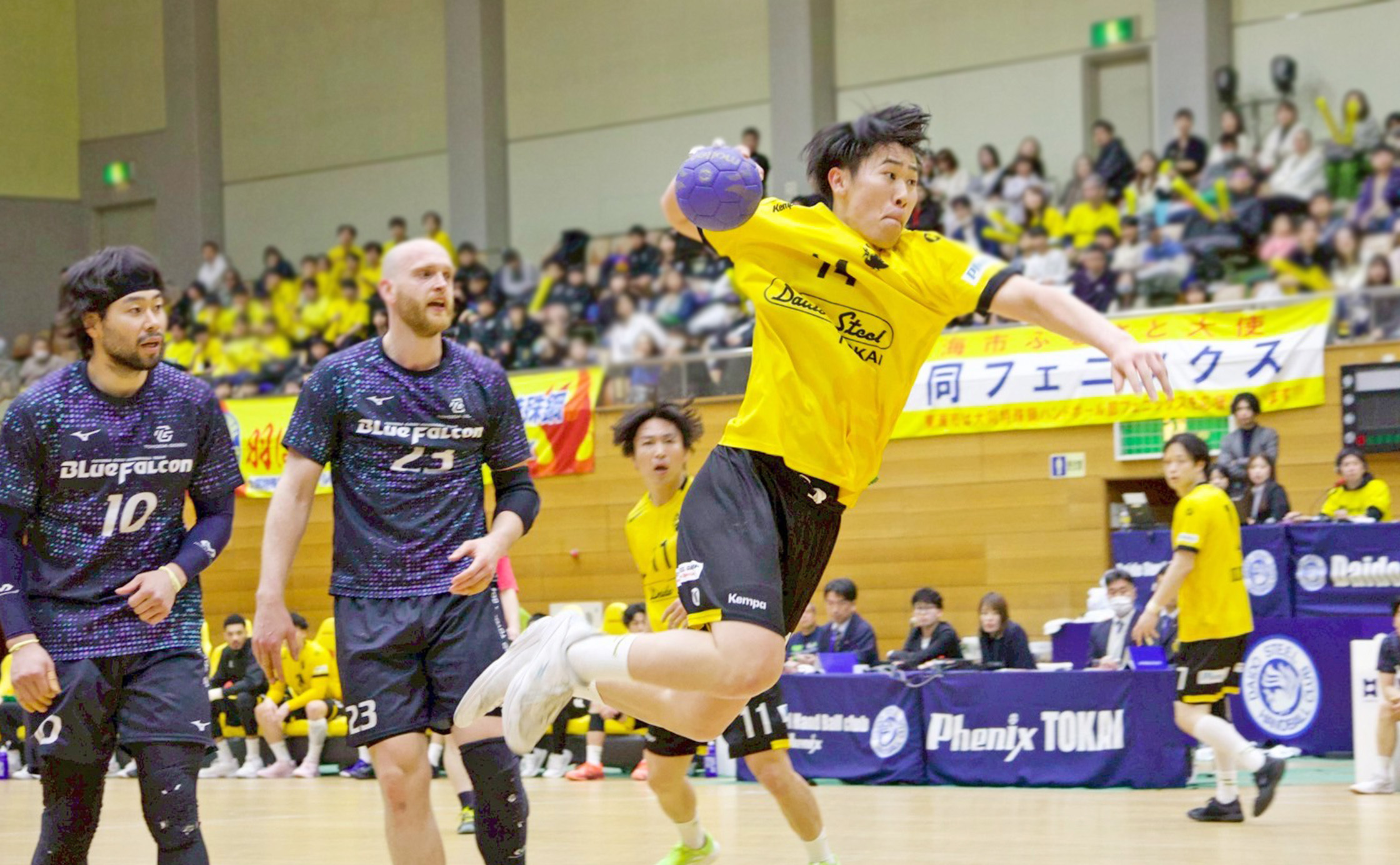 攻守で奮闘した小林選手 攻守で奮闘した小林選手