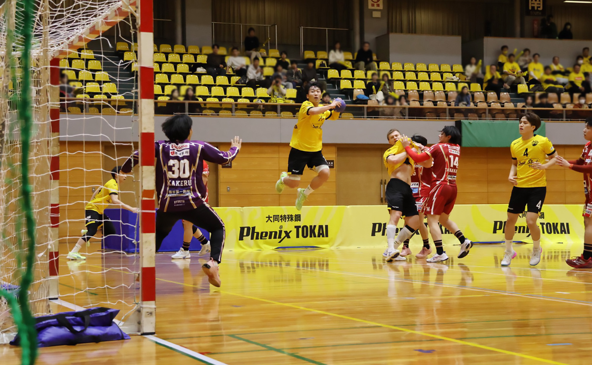 チームを支える！河原選手、ここぞの場面で決めた5得点