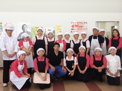 会社の食堂の方々と! 会社の食堂の方々と!