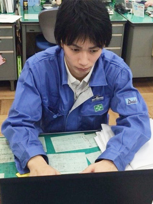 先輩たちに追いつけるように日々勉強中です。 先輩たちに追いつけるように日々勉強中です。