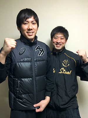 同じ長崎出身の田中選手と頑張ります 同じ長崎出身の田中選手と頑張ります