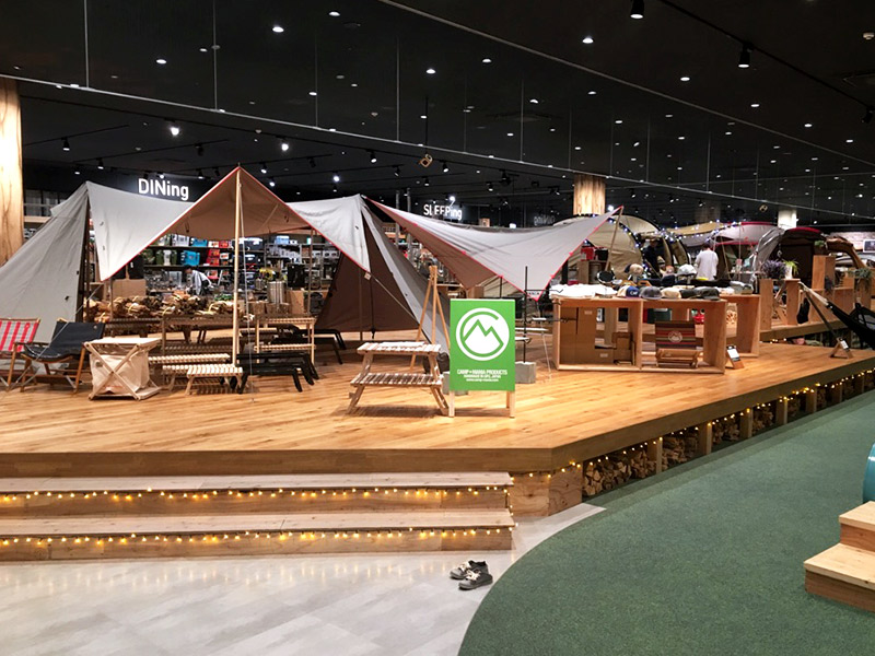 Alpen outdoorsの店内です。めちゃめちゃ雰囲気良いです Alpen outdoorsの店内です。めちゃめちゃ雰囲気良いです