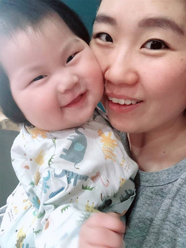 娘と奥さんとの2ショット 娘と奥さんとの2ショット