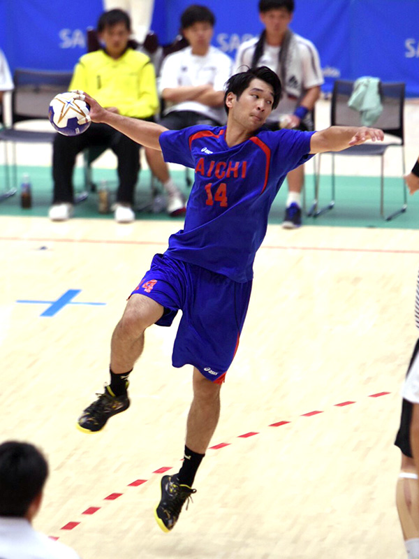 若手らしく元気に頑張ります! 若手らしく元気に頑張ります!
