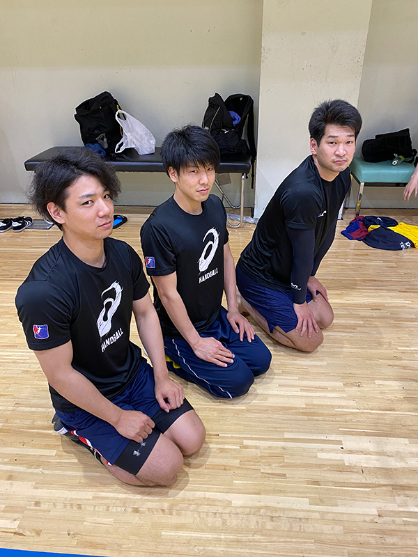 弱すぎて話になりません。 弱すぎて話になりません。