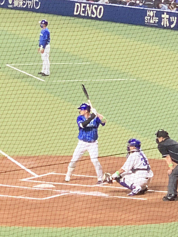 佐野選手! 佐野選手!